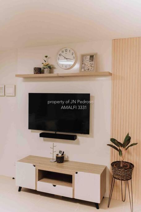 Work-Friendly Mountain-View Condo Near Sm Seaside 宿务 外观 照片