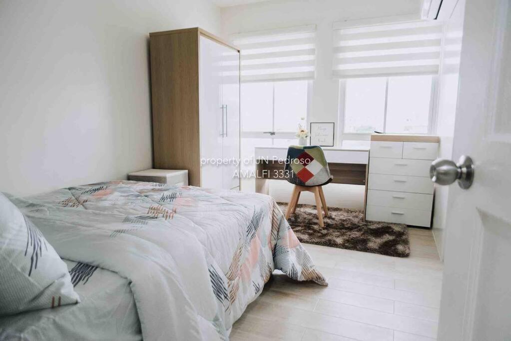 Work-Friendly Mountain-View Condo Near Sm Seaside 宿务 外观 照片